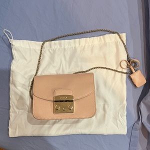 Furla | mini metropolis | pastel pink